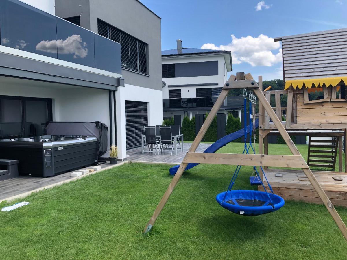 Moderne Ferienwohnung Mit Terrasse Und Garten Verwaltungsgemeinschaft Haldenwang Exterior photo